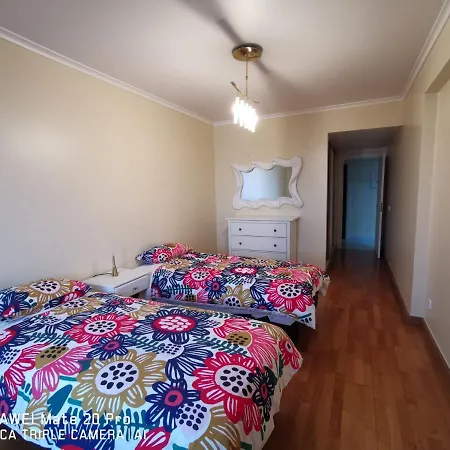 Britannia Sea View *